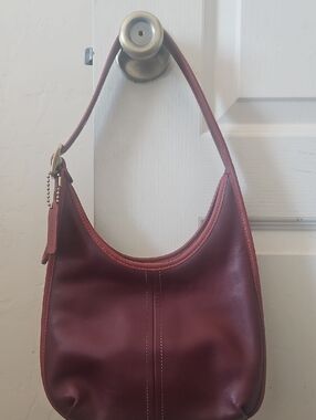 Coach Burgundy Leather Shoulder Bag